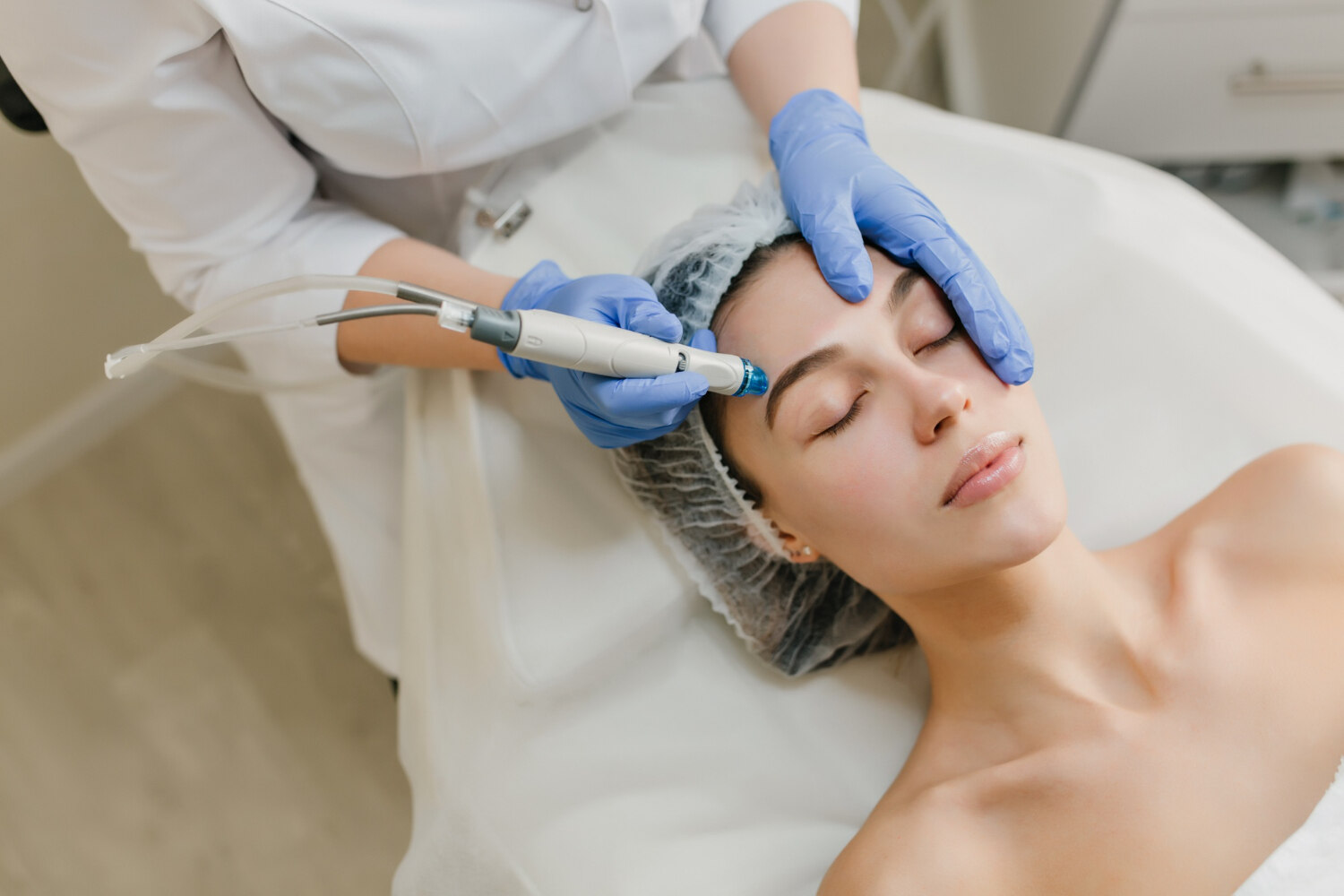 Glow Skin Laser Clinic's Hydrafacial Treatment: A Revitalising Experience